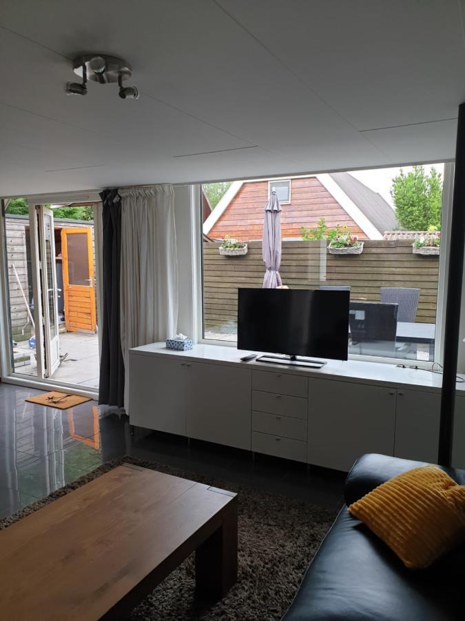 Lovely Bungalow 8P Close To Beach And Amsterdam Opmeer Exteriör bild