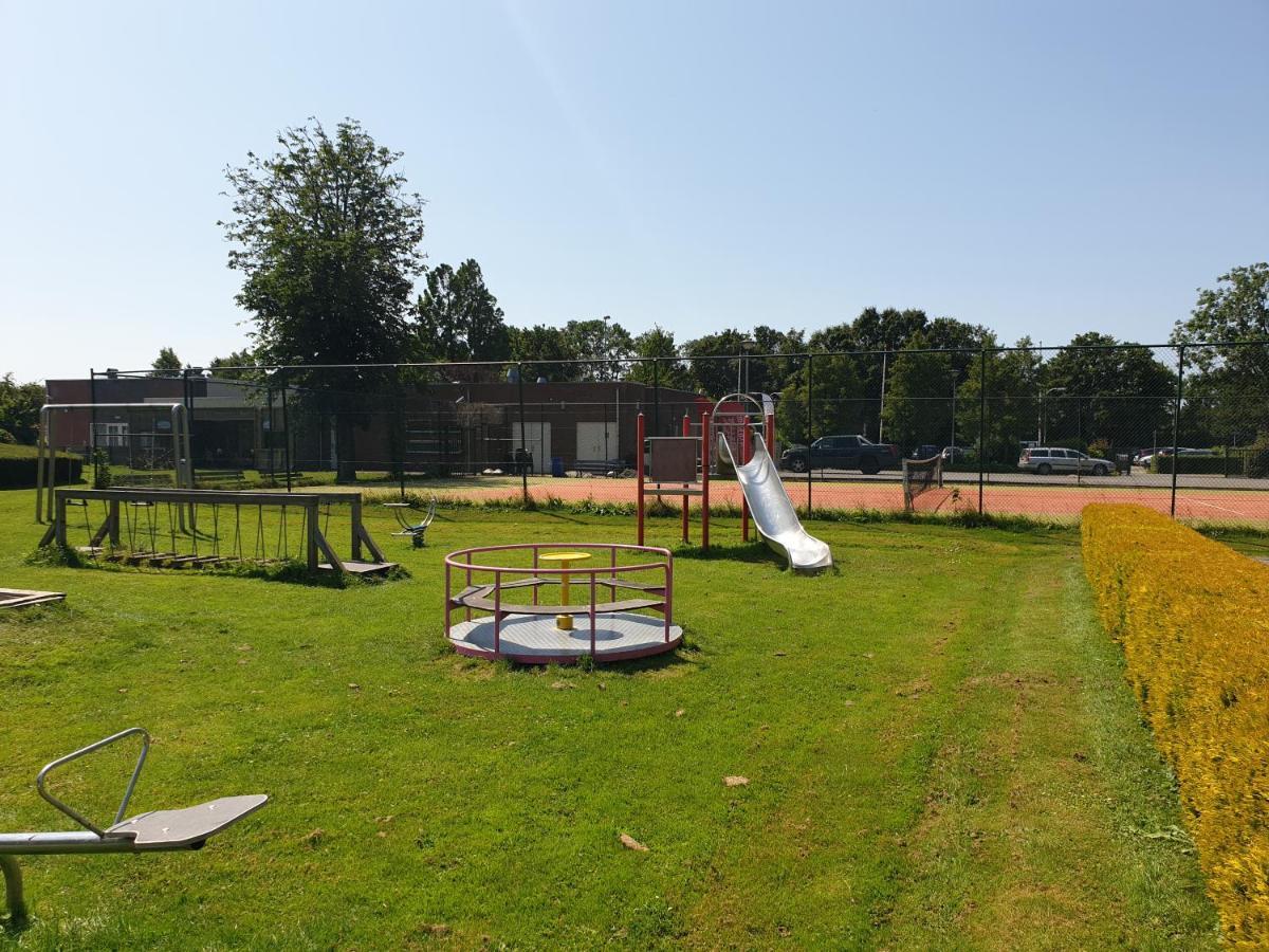 Lovely Bungalow 8P Close To Beach And Amsterdam Opmeer Exteriör bild
