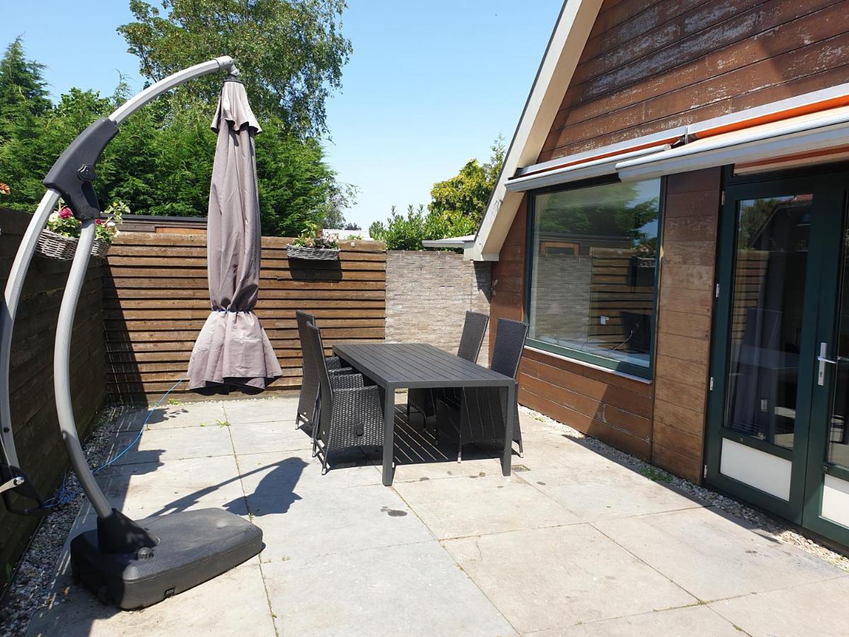 Lovely Bungalow 8P Close To Beach And Amsterdam Opmeer Exteriör bild